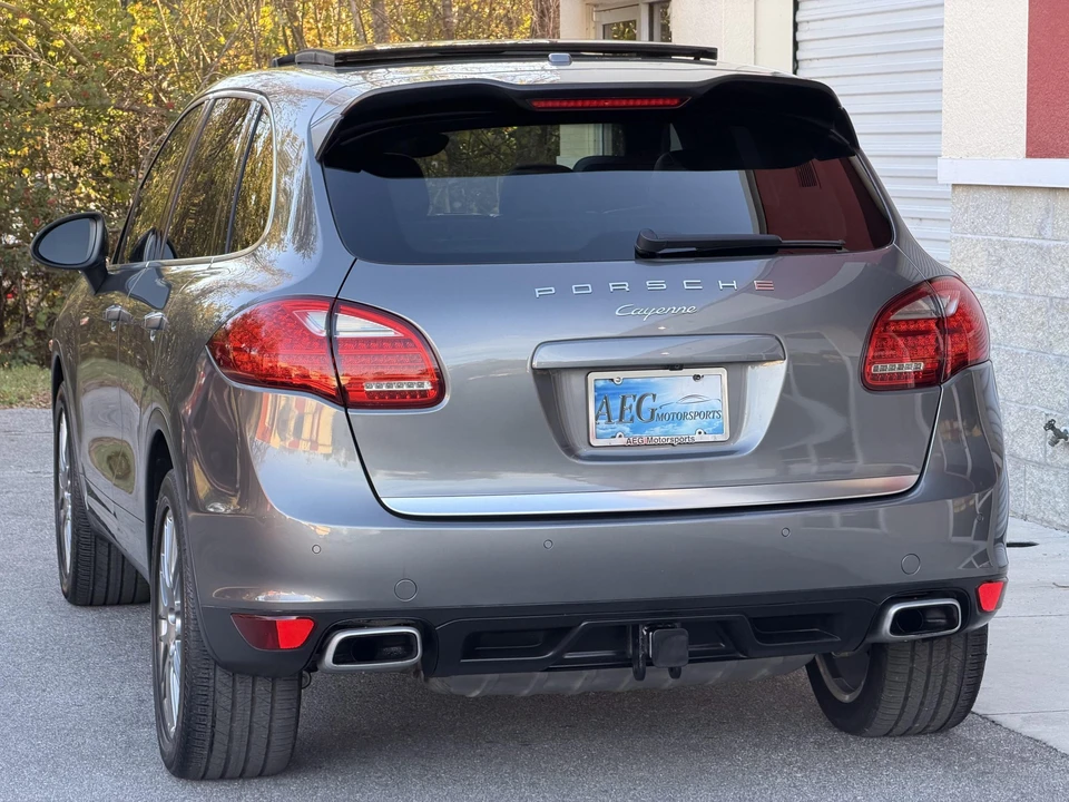 2014 Porsche 958 Cayenne - Image 11 of 31