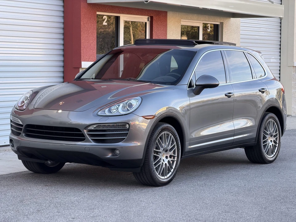 2014 Porsche 958 Cayenne - Image 4 of 31