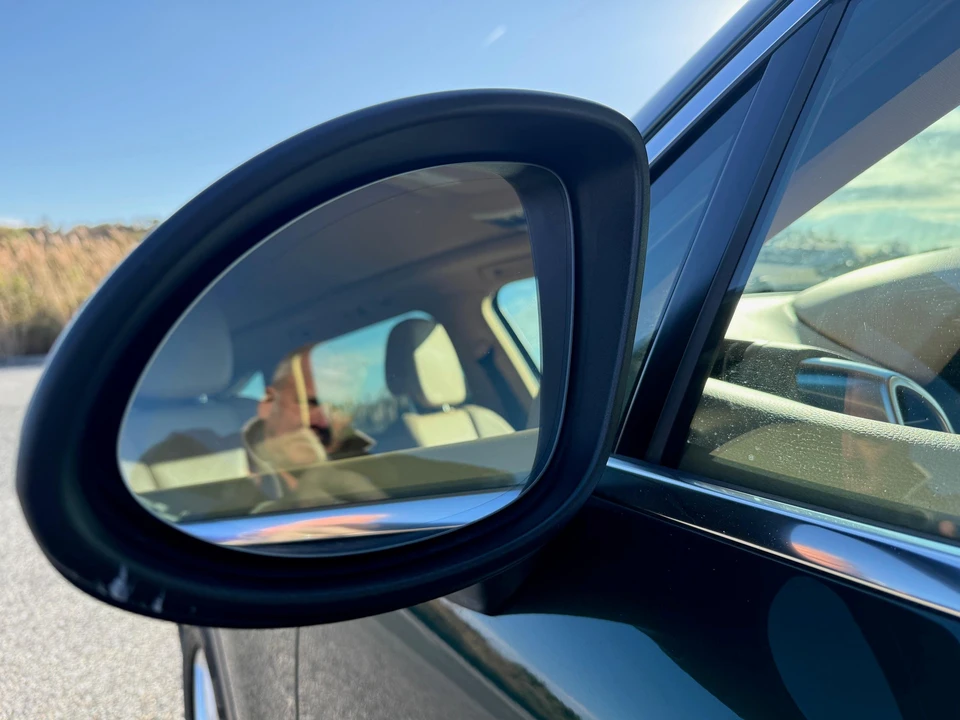 2014 Porsche 958 Cayenne - Image 16 of 31