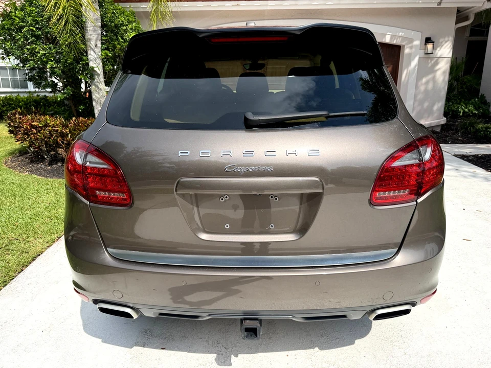 2014 Porsche 958 Cayenne - Image 5 of 12