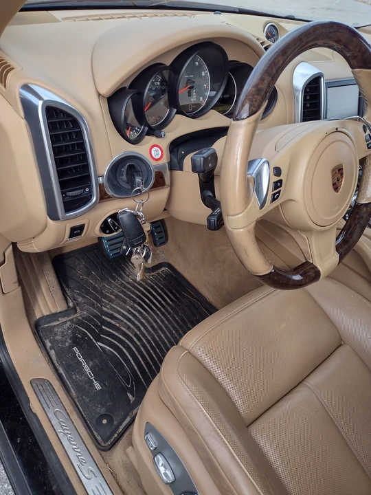 2014 Porsche 958 Cayenne - Image 6 of 19