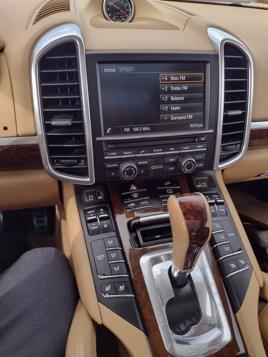 2014 Porsche 958 Cayenne - Image 12 of 19