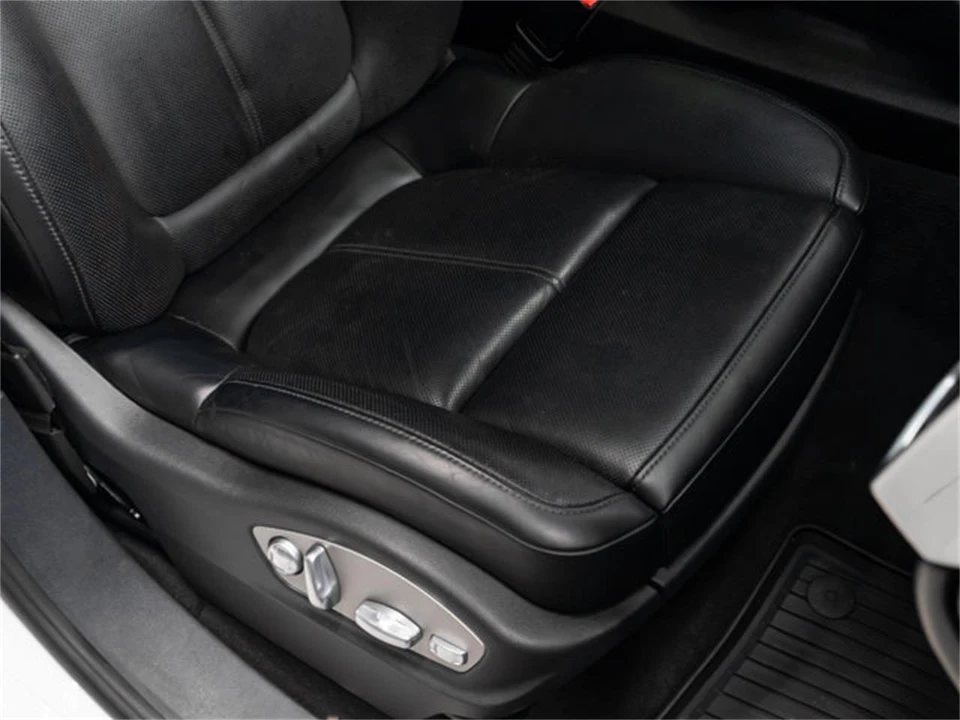2014 Porsche 958 Cayenne - Image 27 of 31