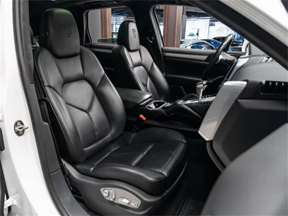 2014 Porsche 958 Cayenne - Image 25 of 31
