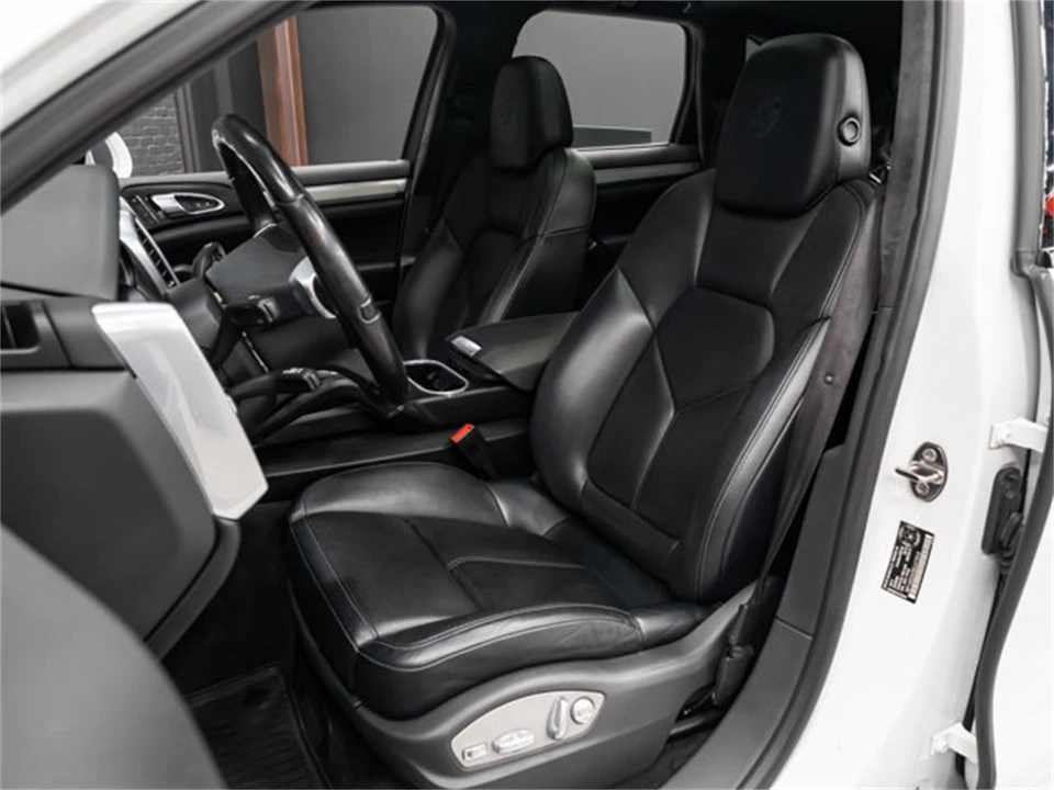 2014 Porsche 958 Cayenne - Image 20 of 31