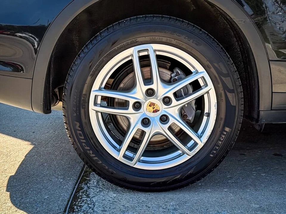 2014 Porsche 958 Cayenne - Image 14 of 31