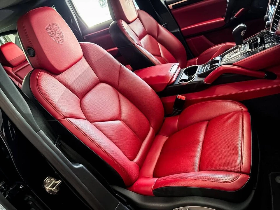 2014 Porsche 958 Cayenne - Image 29 of 31