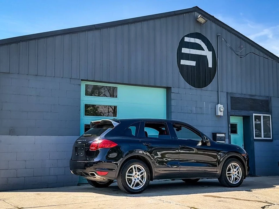 2014 Porsche 958 Cayenne - Image 9 of 31