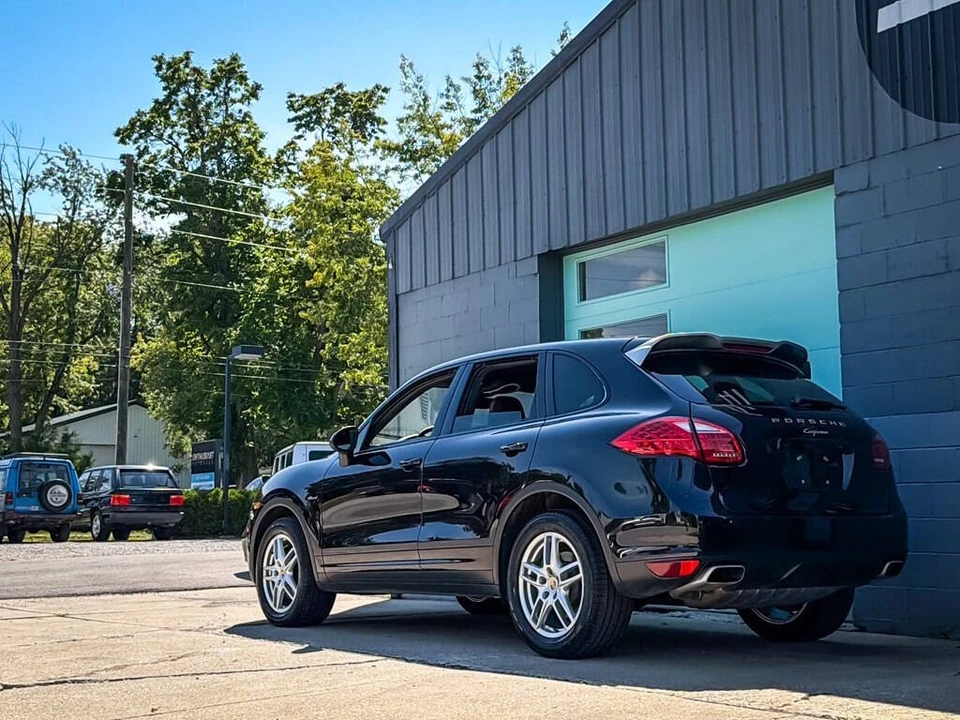 2014 Porsche 958 Cayenne - Image 4 of 31