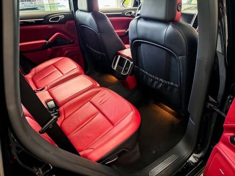 2014 Porsche 958 Cayenne - Image 24 of 31