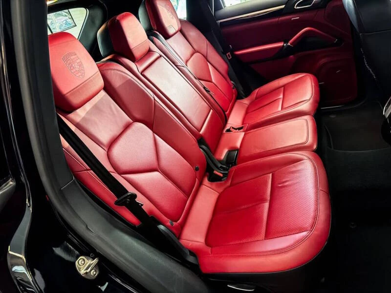 2014 Porsche 958 Cayenne - Image 26 of 31