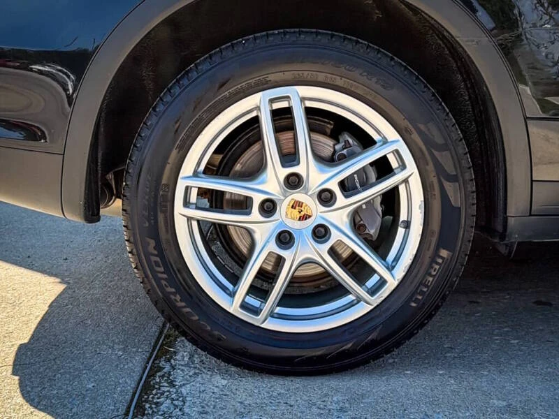 2014 Porsche 958 Cayenne - Image 14 of 31