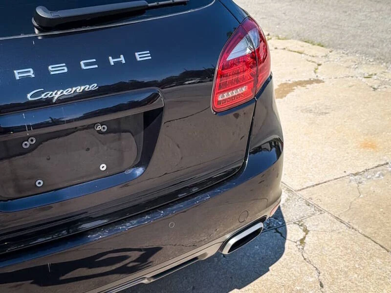2014 Porsche 958 Cayenne - Image 13 of 31