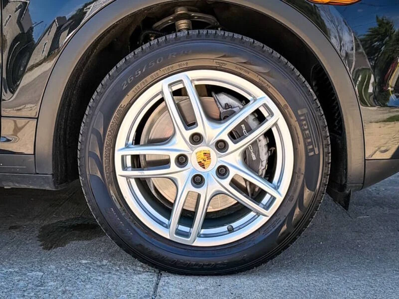 2014 Porsche 958 Cayenne - Image 15 of 31