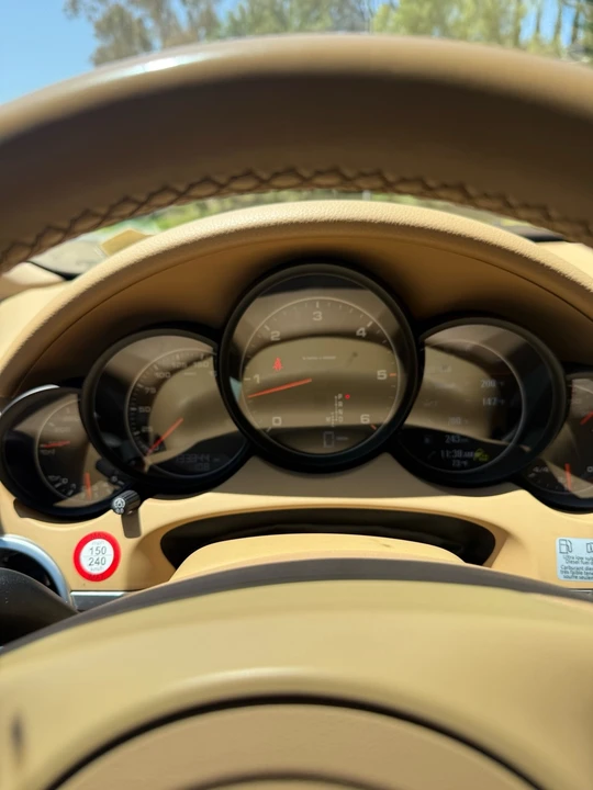 2014 Porsche 958 Cayenne - Image 15 of 16