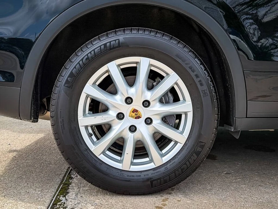 2014 Porsche 958 Cayenne - Image 12 of 31