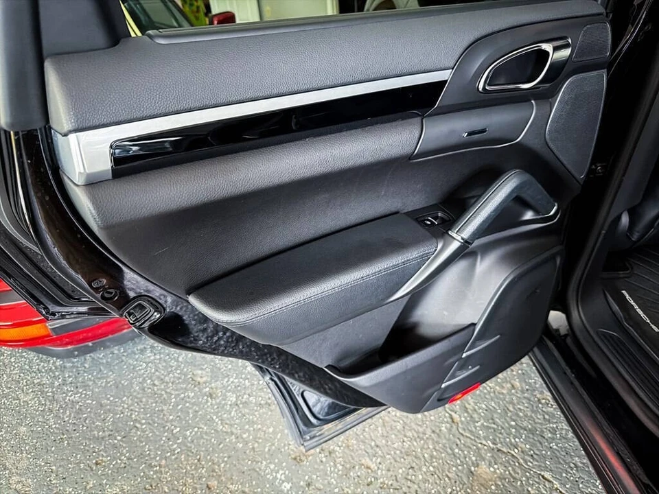 2014 Porsche 958 Cayenne - Image 21 of 31