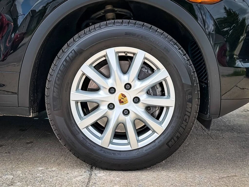 2014 Porsche 958 Cayenne - Image 13 of 31