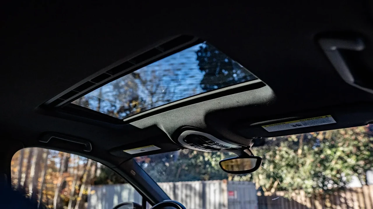 2014 Porsche 958 Cayenne - Image 4 of 12