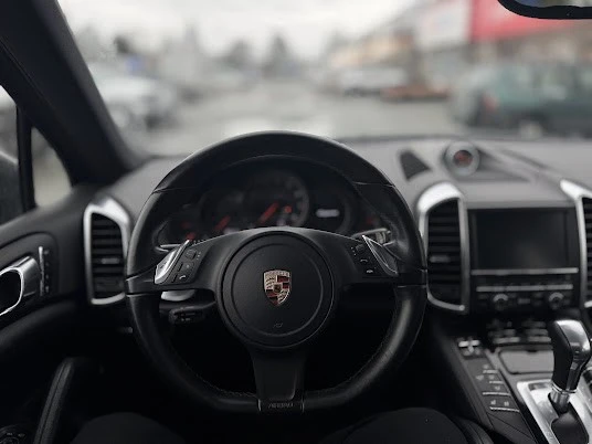 2014 Porsche 958 Cayenne - Image 8 of 16