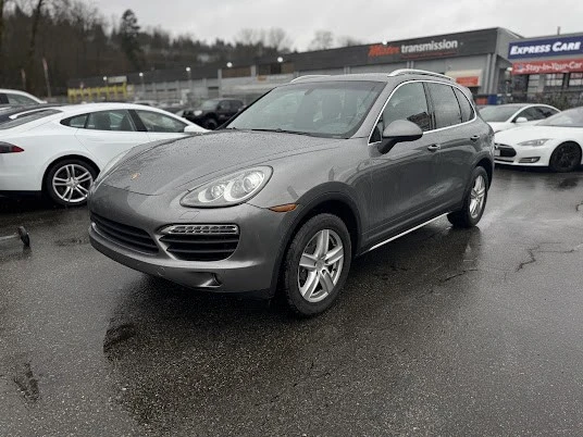 2014 Porsche 958 Cayenne - Image 2 of 16