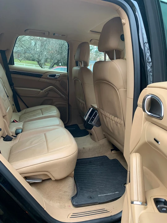 2014 Porsche 958 Cayenne - Image 8 of 13
