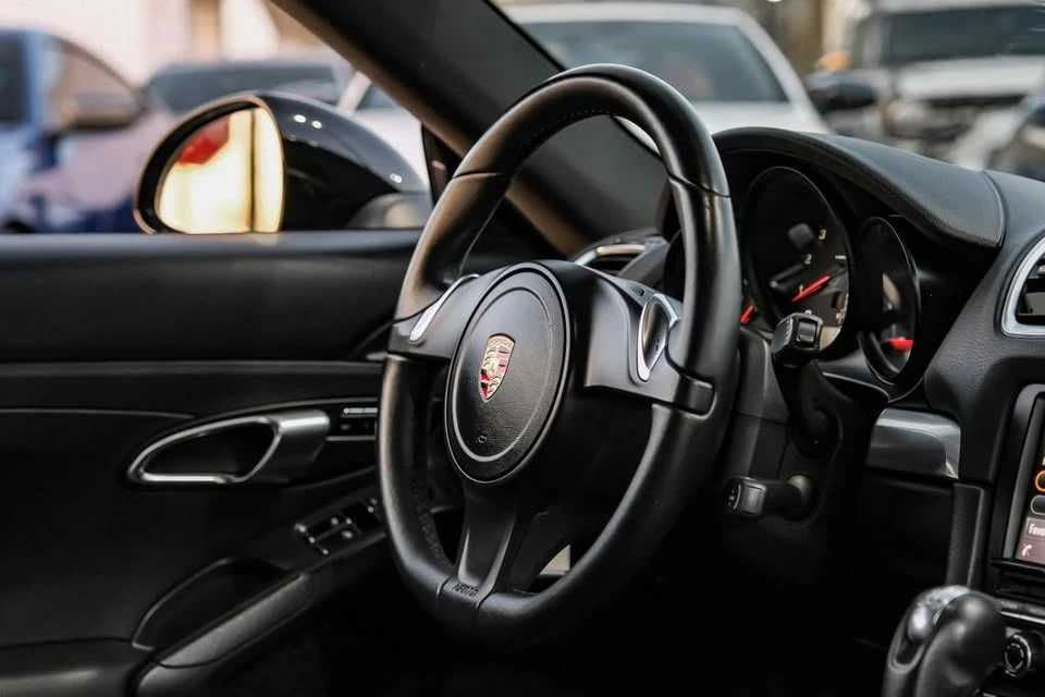 2014 Porsche 981 Cayman - Image 12 of 20