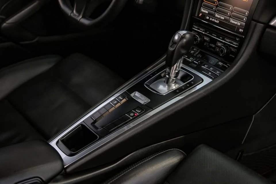 2014 Porsche 981 Cayman - Image 19 of 20