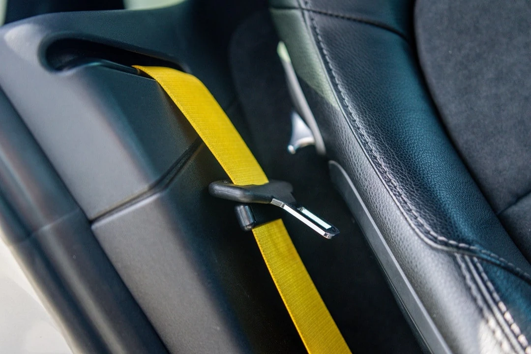 2014 Porsche 981 Cayman - Image 8 of 30