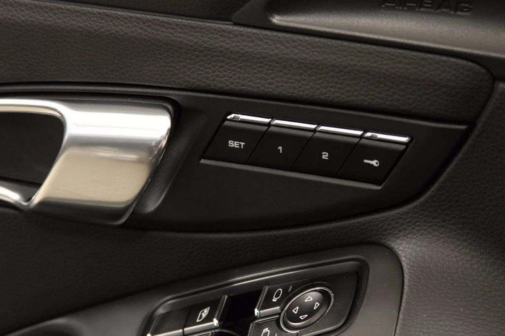 2014 Porsche 981 Cayman - Image 19 of 24