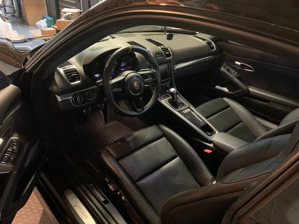 2014 Porsche 981 Cayman - Image 22 of 24