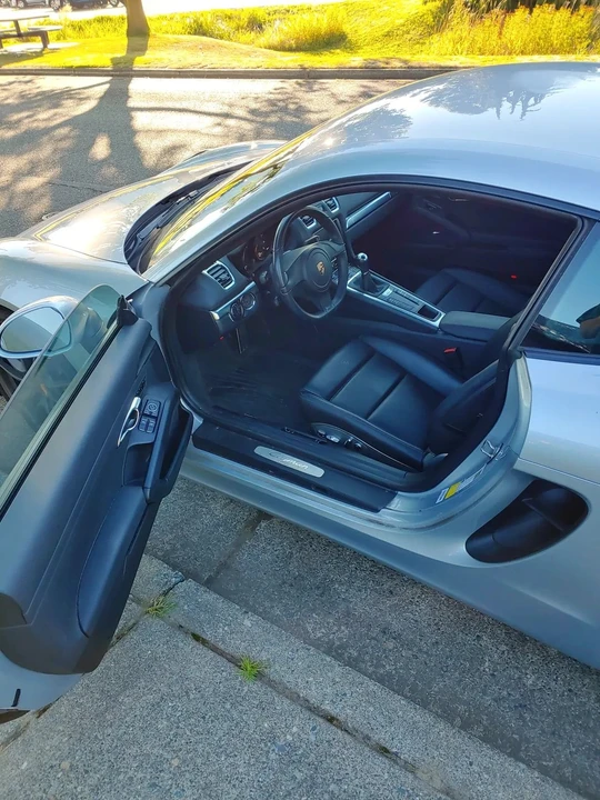 2014 Porsche 981 Cayman - Image 3 of 9