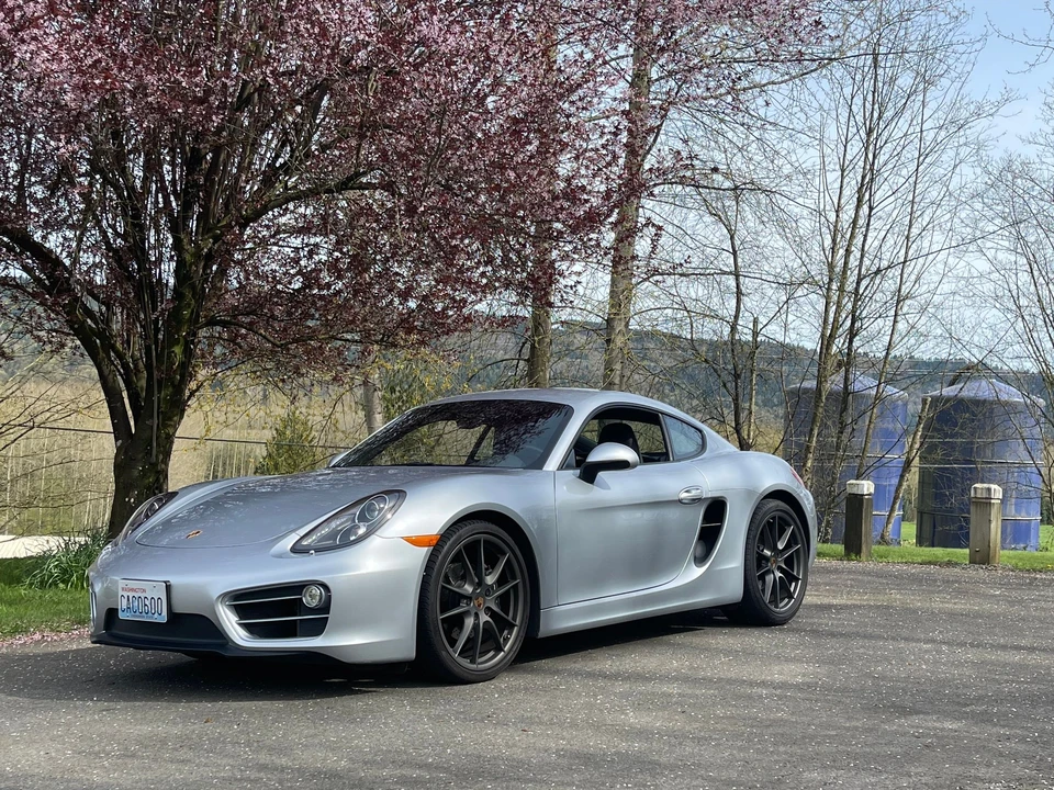 2014 Porsche 981 Cayman - Image 2 of 9