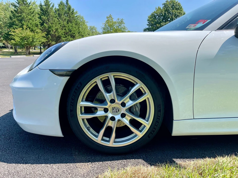 2014 Porsche 981 Cayman - Image 8 of 17