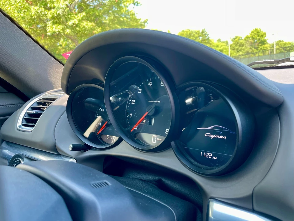 2014 Porsche 981 Cayman - Image 13 of 17