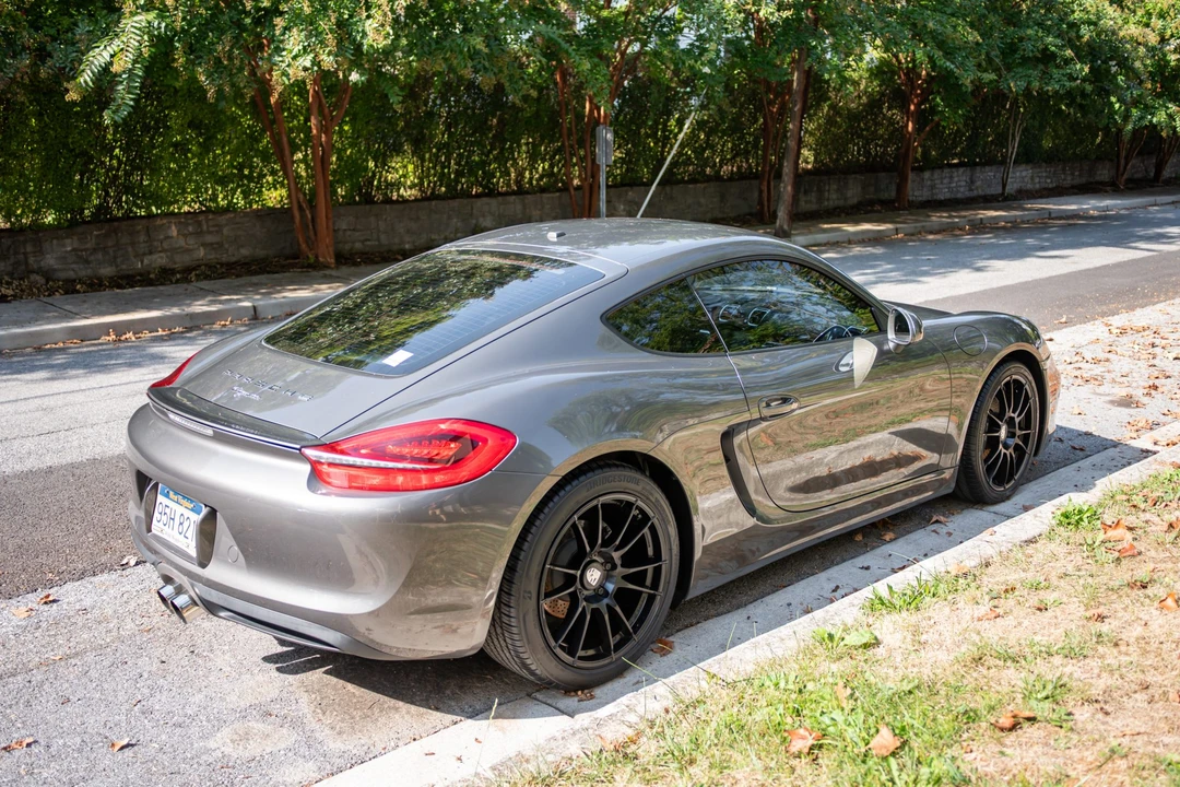 2014 Porsche 981 Cayman - Image 10 of 31