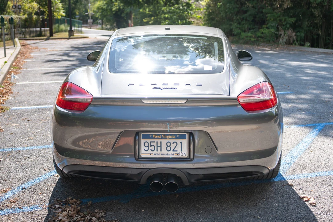 2014 Porsche 981 Cayman - Image 8 of 31