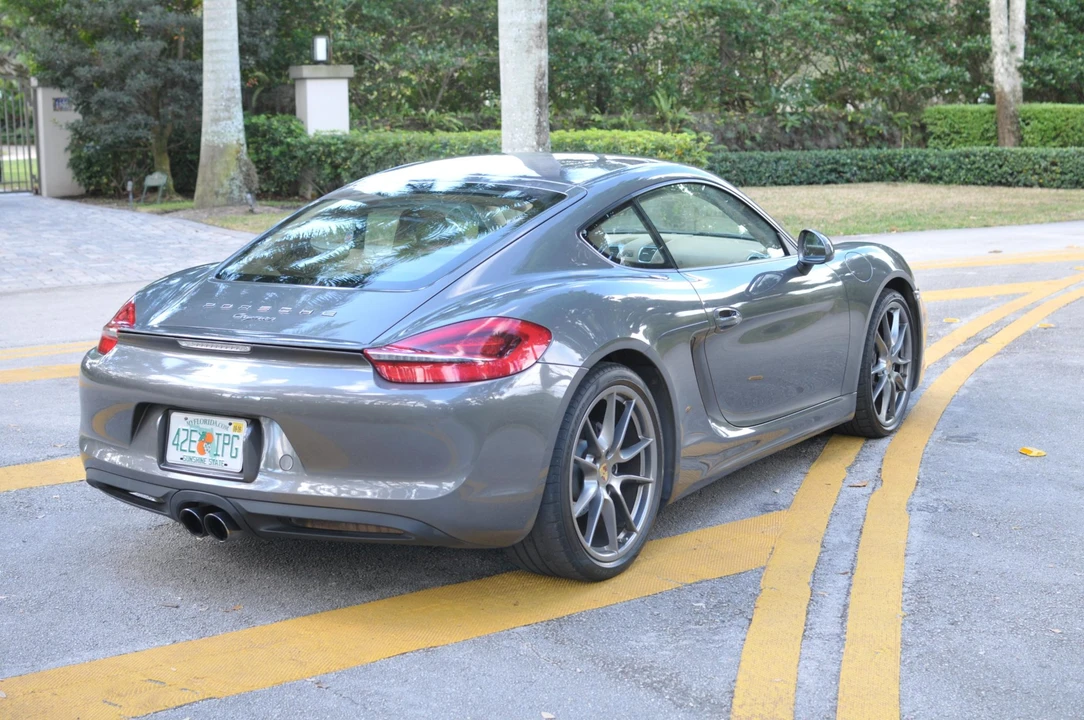 2014 Porsche 981 Cayman - Image 15 of 31