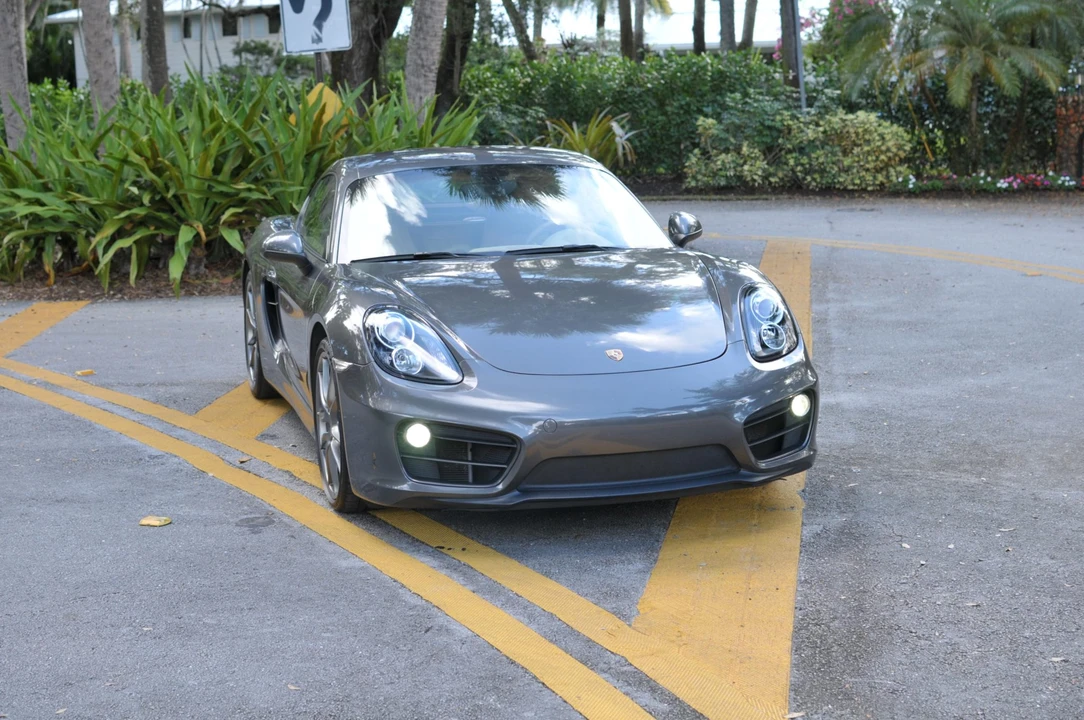 2014 Porsche 981 Cayman - Image 25 of 31