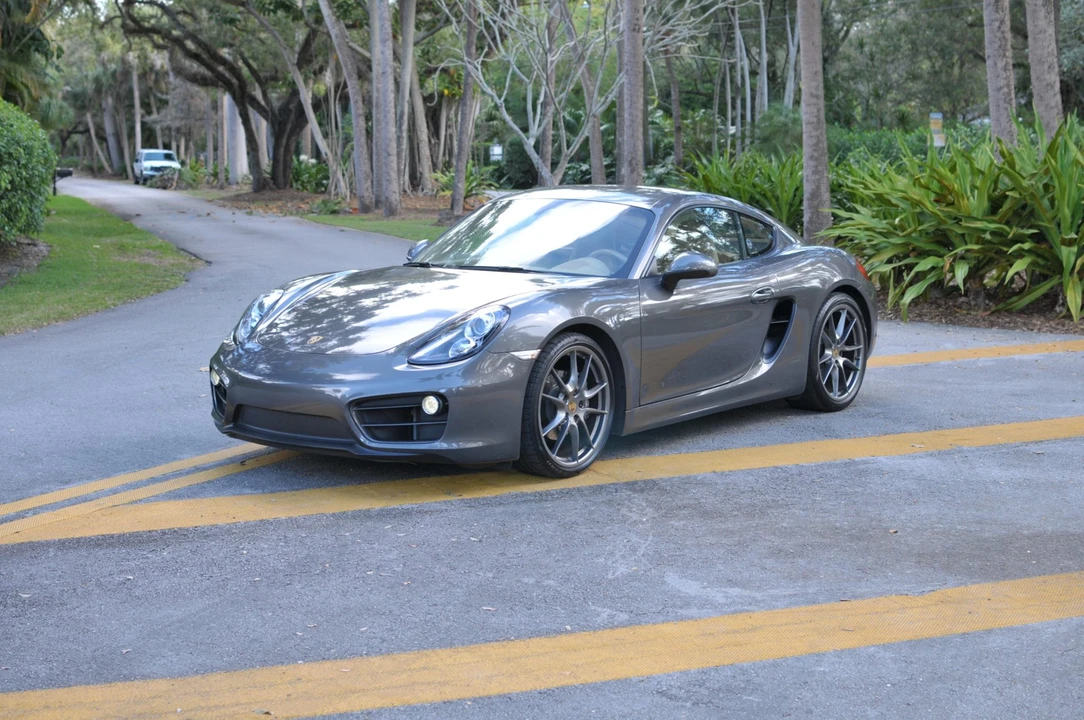 2014 Porsche 981 Cayman - Image 5 of 31