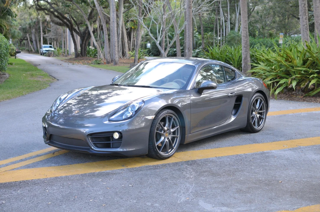 2014 Porsche 981 Cayman - Image 3 of 31