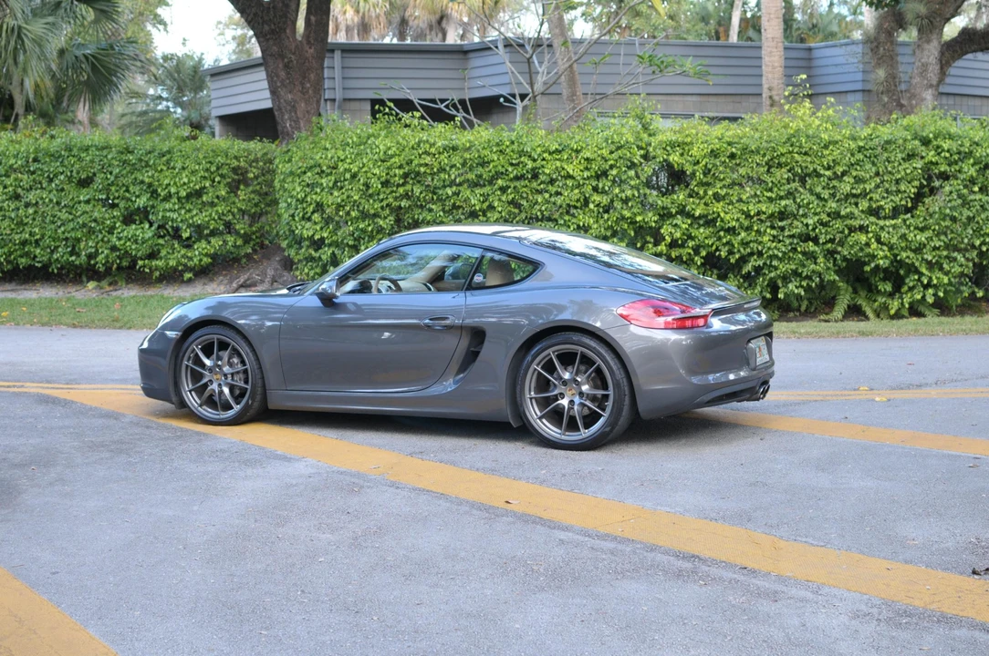 2014 Porsche 981 Cayman - Image 9 of 31
