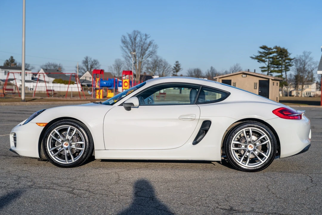 2014 Porsche 981 Cayman - Image 7 of 31