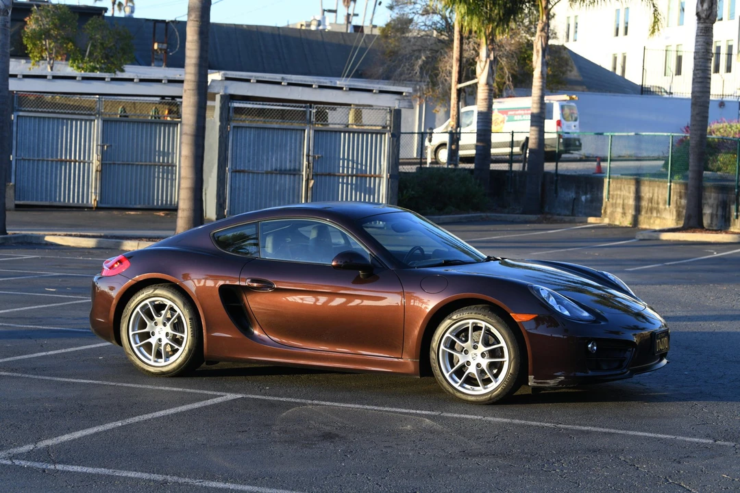 2014 Porsche 981 Cayman - Image 6 of 31