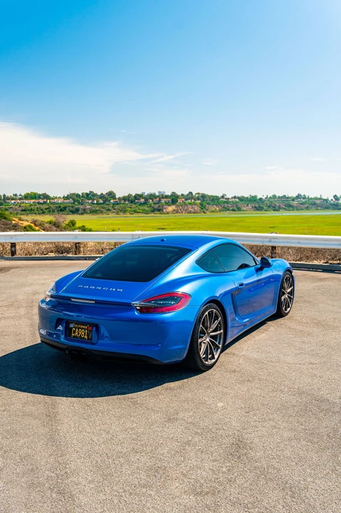 2014 Porsche 981 Cayman - Image 9 of 11