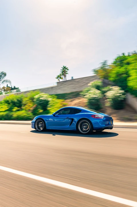 2014 Porsche 981 Cayman - Image 7 of 11