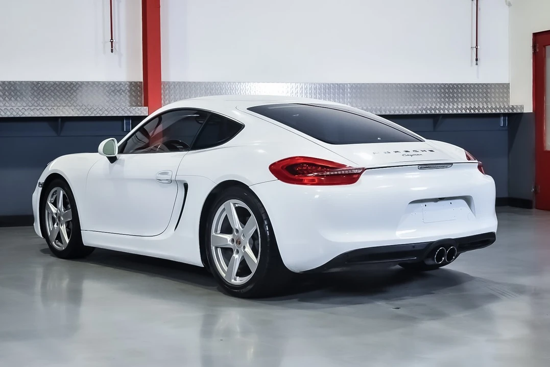 2015 Porsche 981 Cayman - Image 6 of 30