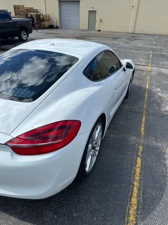 2014 Porsche 981 Cayman - Image 4 of 15