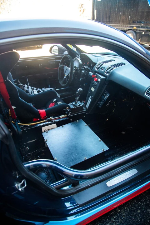 2014 Porsche 981 Cayman - Image 24 of 31