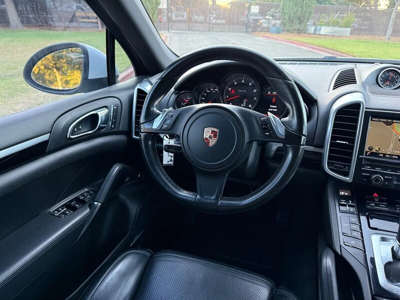2014 Porsche 981 Cayman - Image 13 of 20